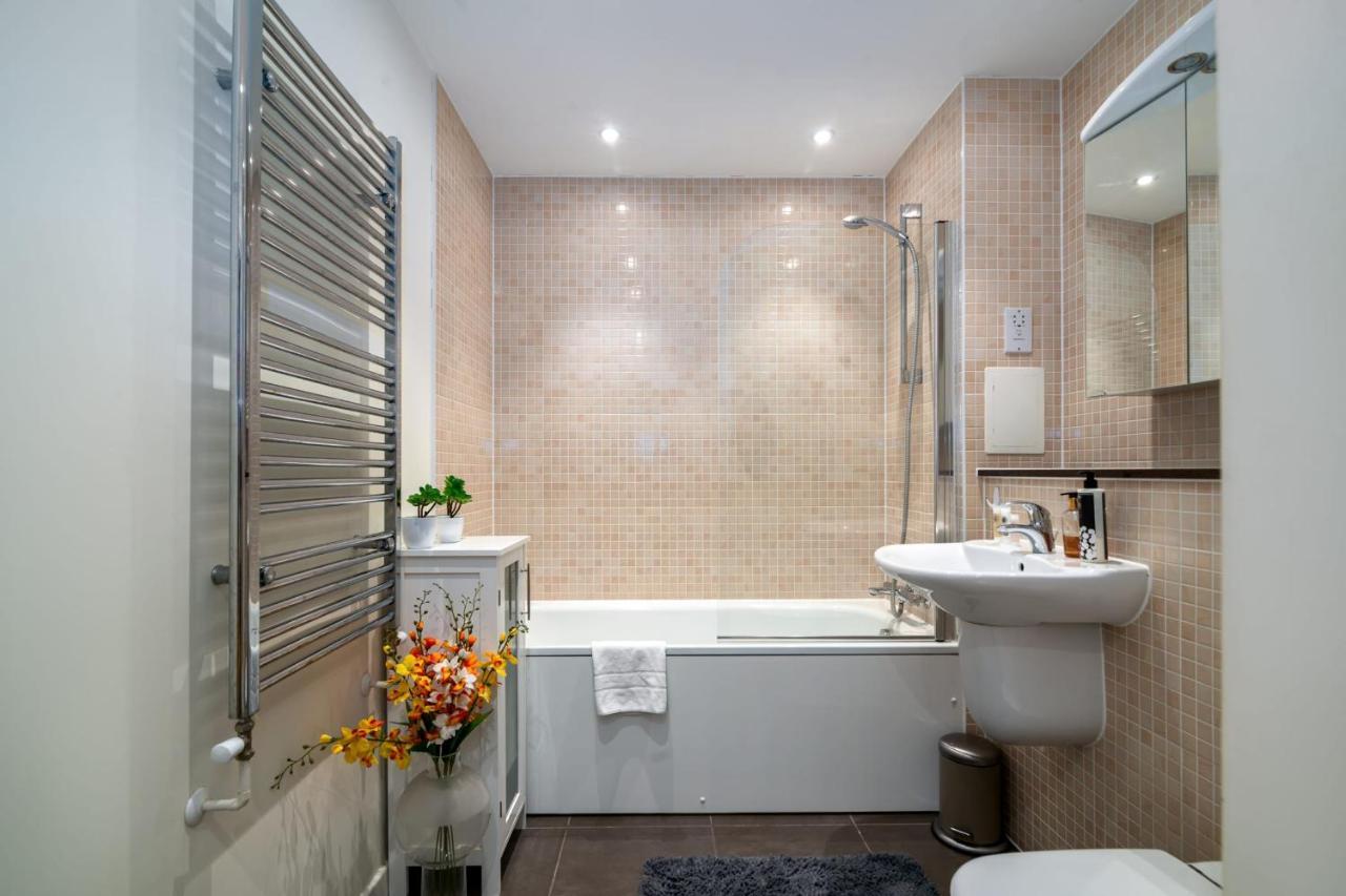 Guestready - Magnificent City View Penthouse Londra Exterior foto
